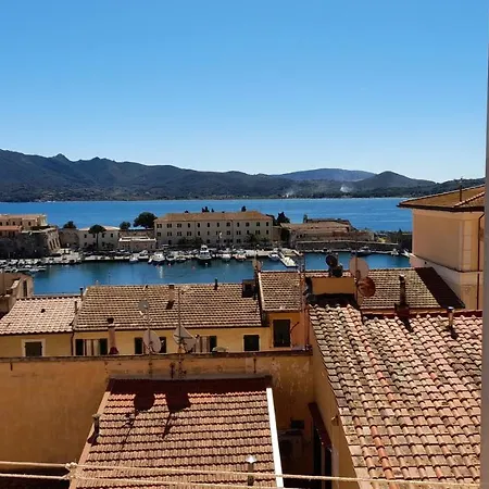 Bruna Lägenhet Portoferraio